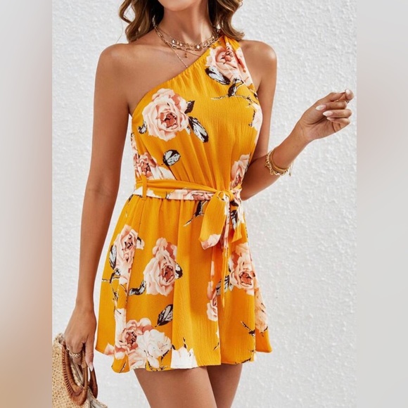 SHEIN VCAY Floral Print One Shoulder Belted Romper - Picture 2 of 11